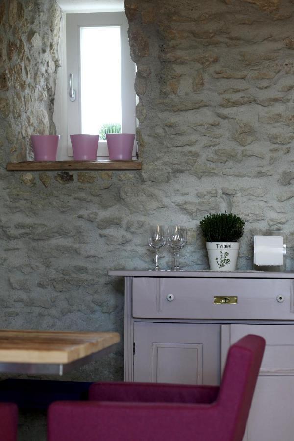Winzarei, Weingut Tement Holiday home *